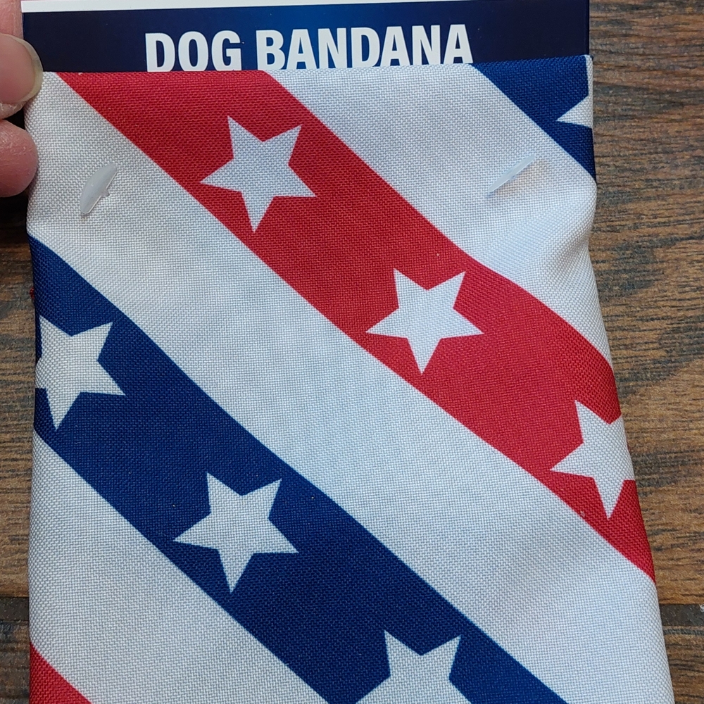 Pet Dog American Flag Bandana Size Small/Medium NWT